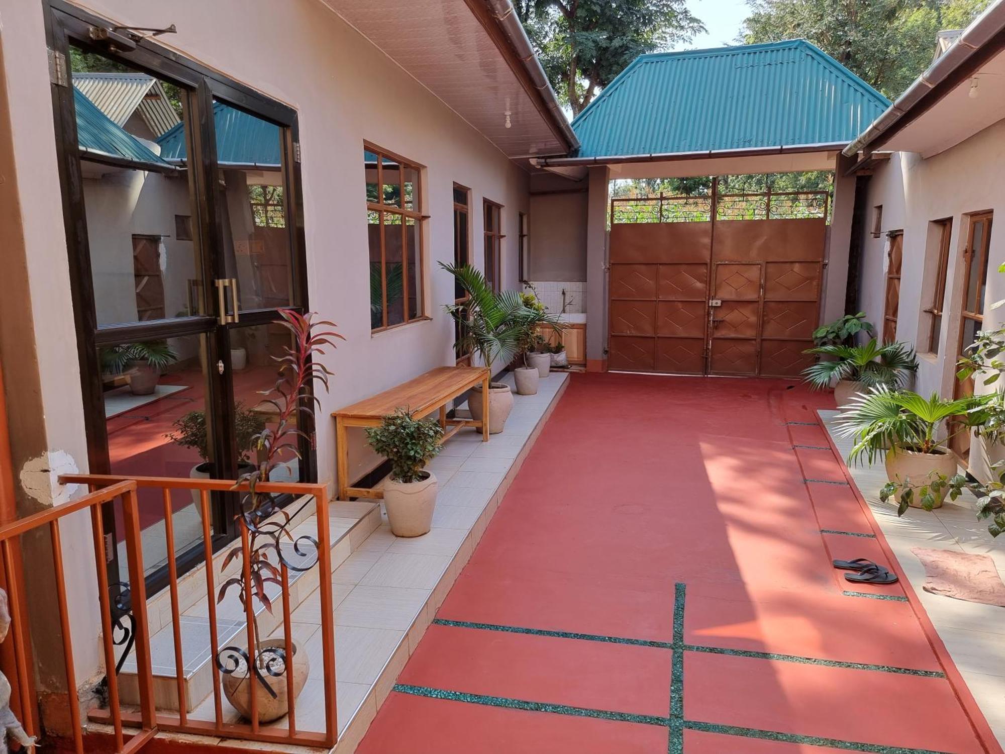 Kisanga Homestay Moshi Exterior foto